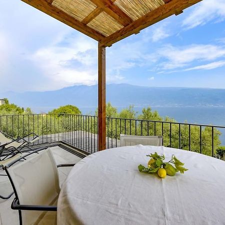 גרגננו Oleandro Apartment Directly On The Lake מראה חיצוני תמונה